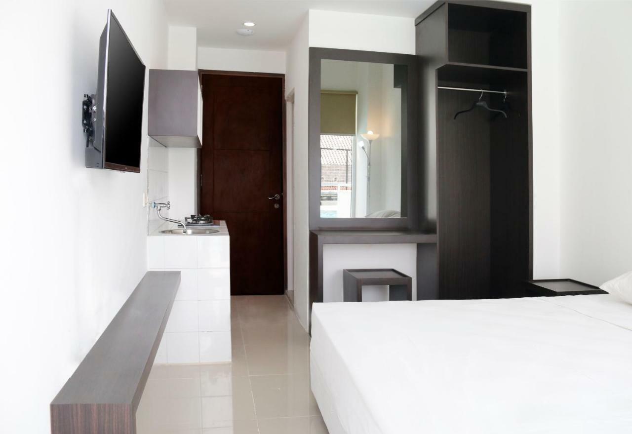 อินโดลุกซ์ เรนต์ อพาร์ตเมนต์ ย้อกยา Aparthotel Maguwo ภายนอก รูปภาพ